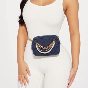 •Denim & Pearls• Belted Chain Link Belt Bag